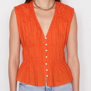 FRAME RUCHED V NECK SLEEVELESS BLOUSE